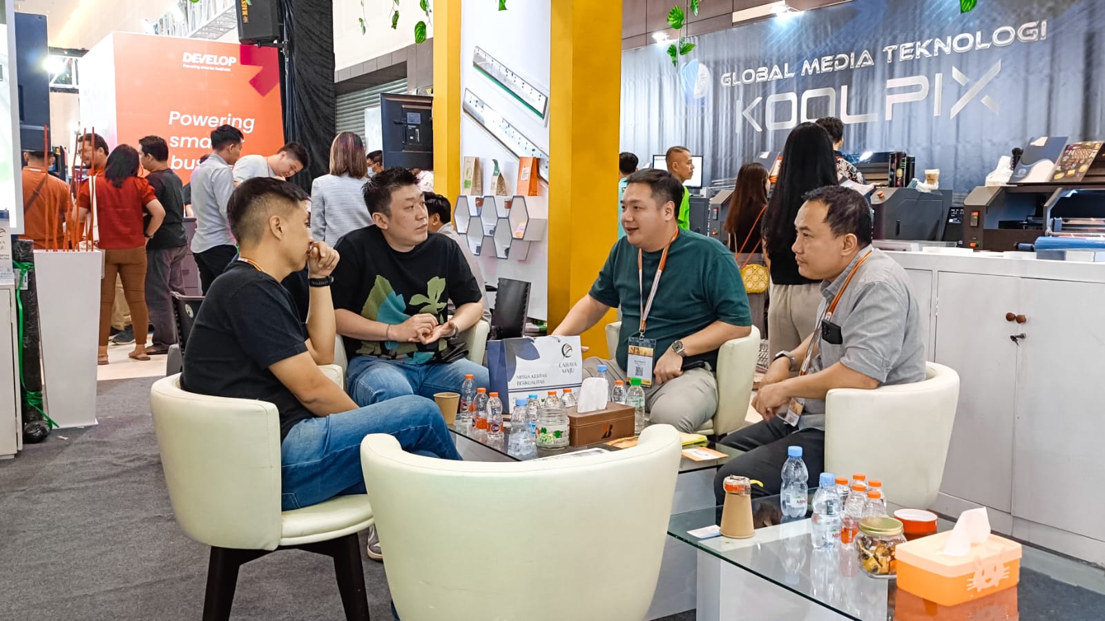 Surabaya Printing Expo 2024 - Display Sampel